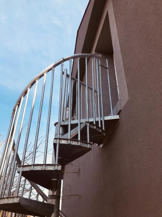 Apartman U Zamecke Dyje Lednice Buitenkant foto